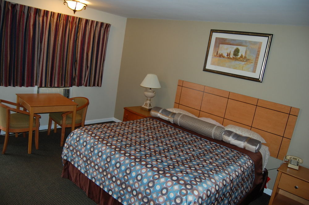 Colony Motel Brookfield Zewnętrze zdjęcie
